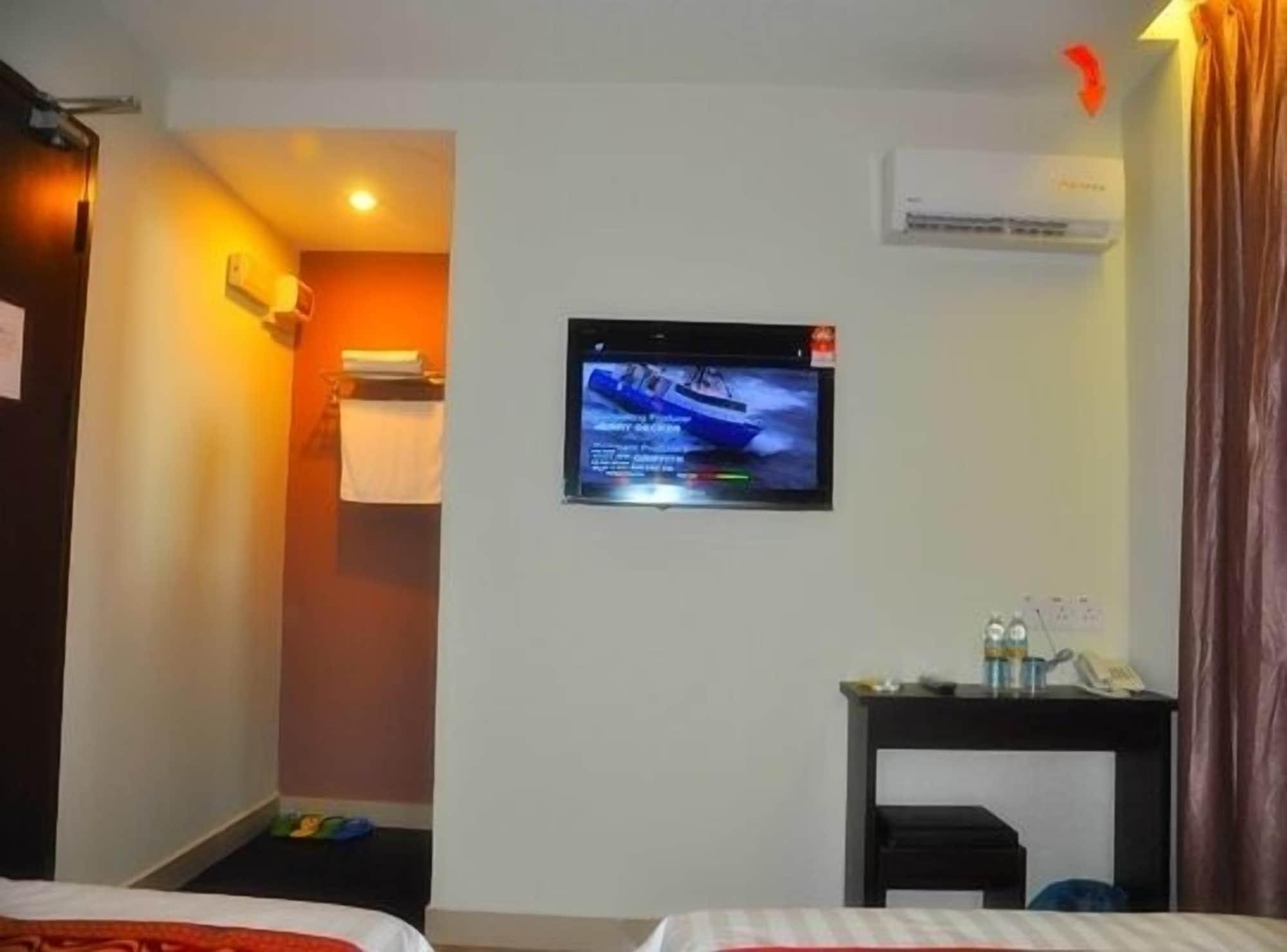 Goldenhill Hotel Kota Kinabalu Buitenkant foto