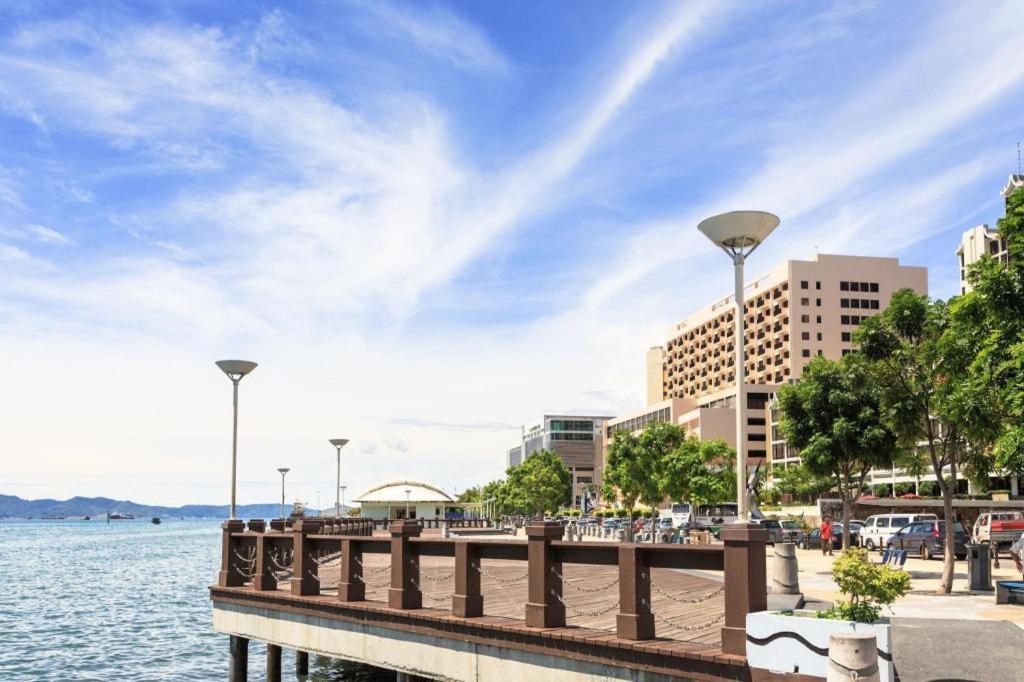 Goldenhill Hotel Kota Kinabalu Buitenkant foto