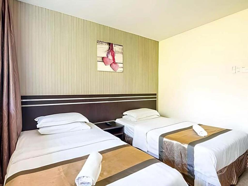Goldenhill Hotel Kota Kinabalu Buitenkant foto